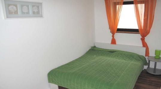 separate double room
